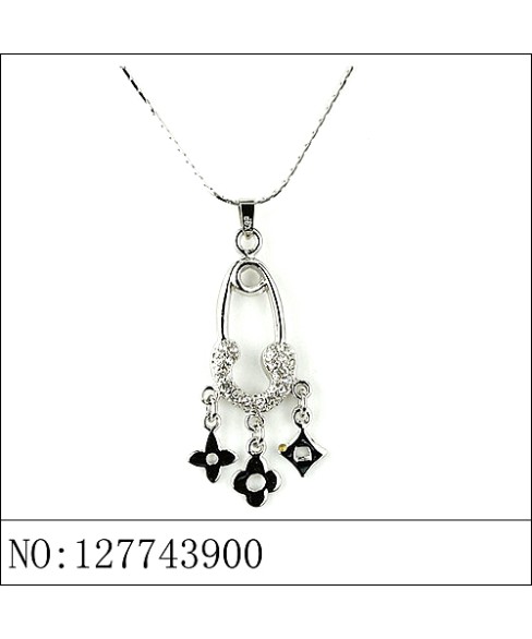 Necklace White