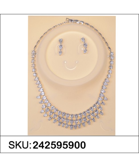 Necklace& Earr Set White