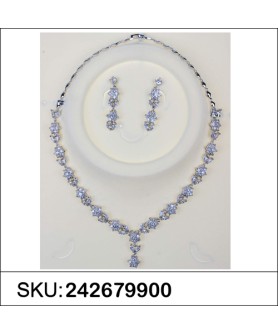 Necklace& Earr Set White