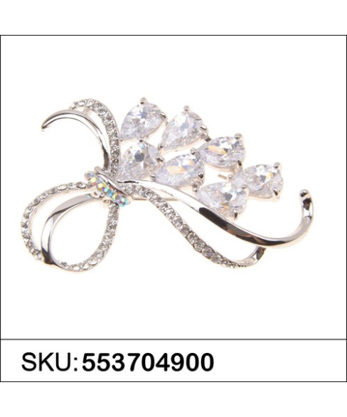 Brooch White